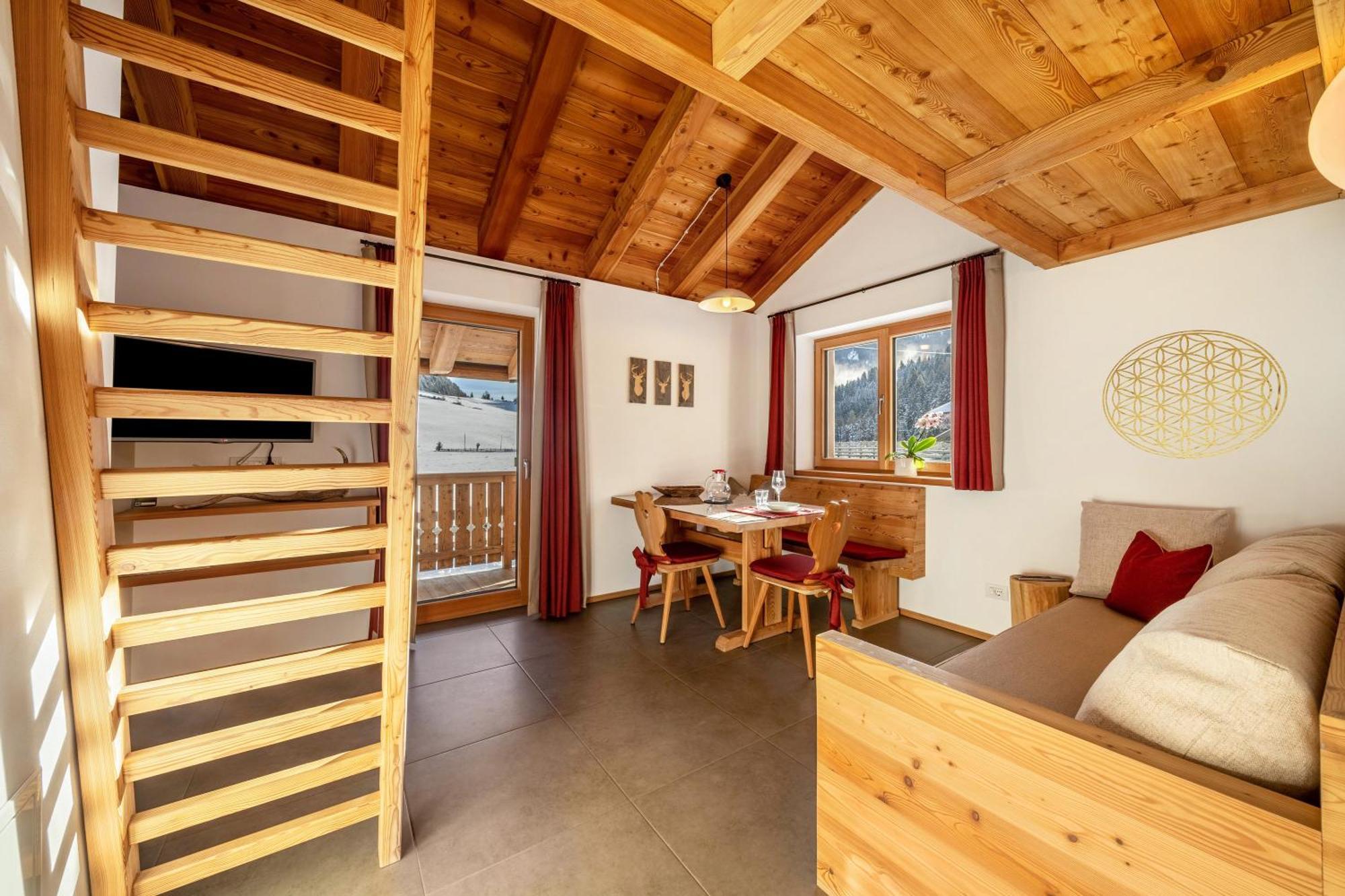 Ferienhaus Larch Soge Apt Karin ราชีเนส ภายนอก รูปภาพ