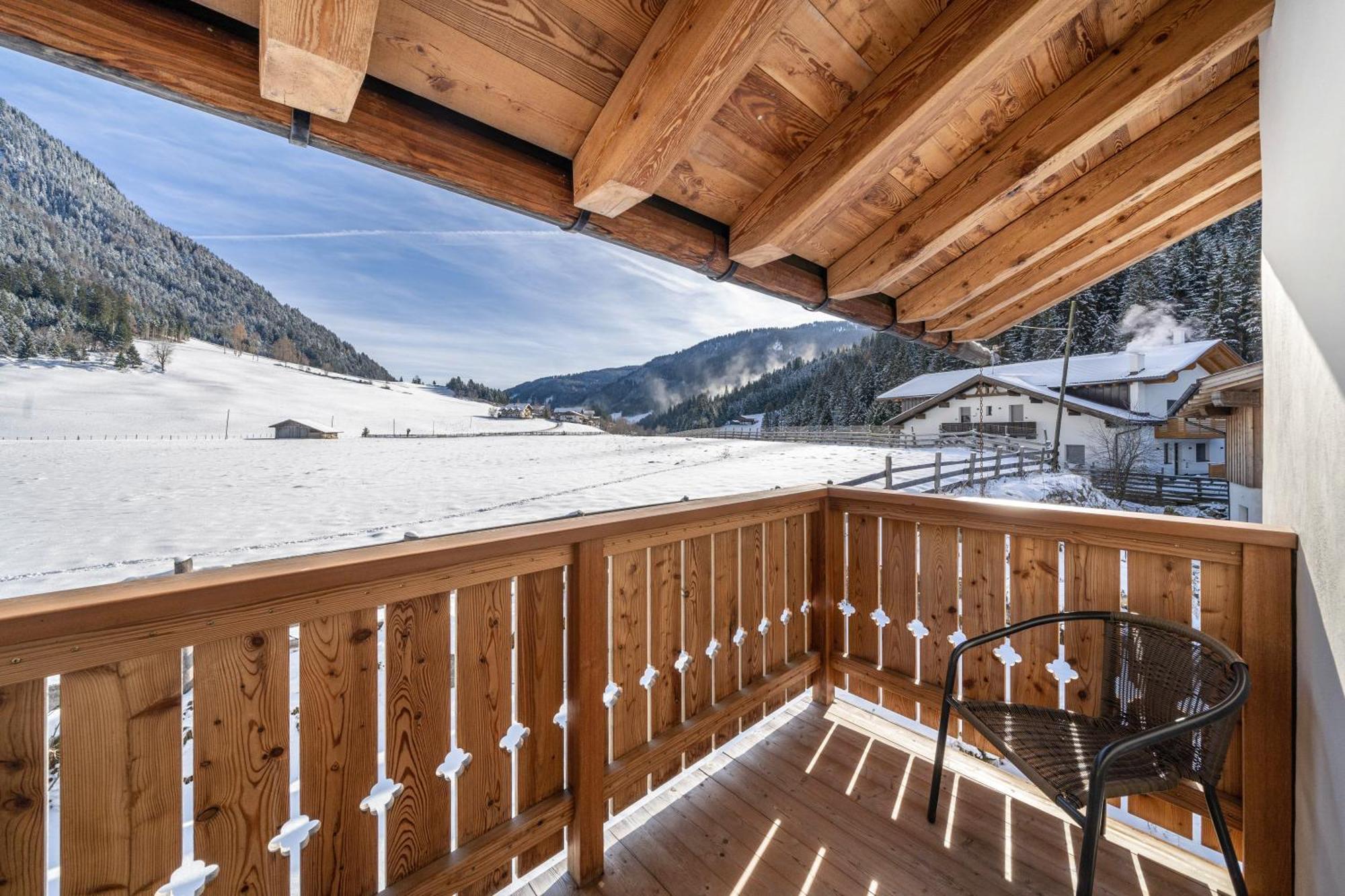 Ferienhaus Larch Soge Apt Karin ราชีเนส ภายนอก รูปภาพ