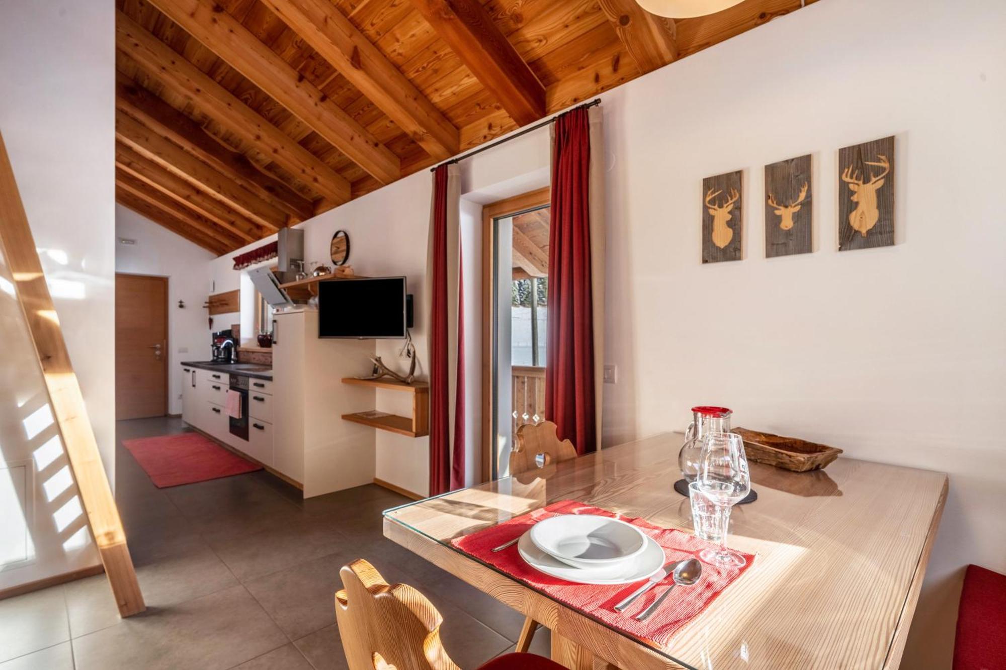 Ferienhaus Larch Soge Apt Karin ราชีเนส ภายนอก รูปภาพ
