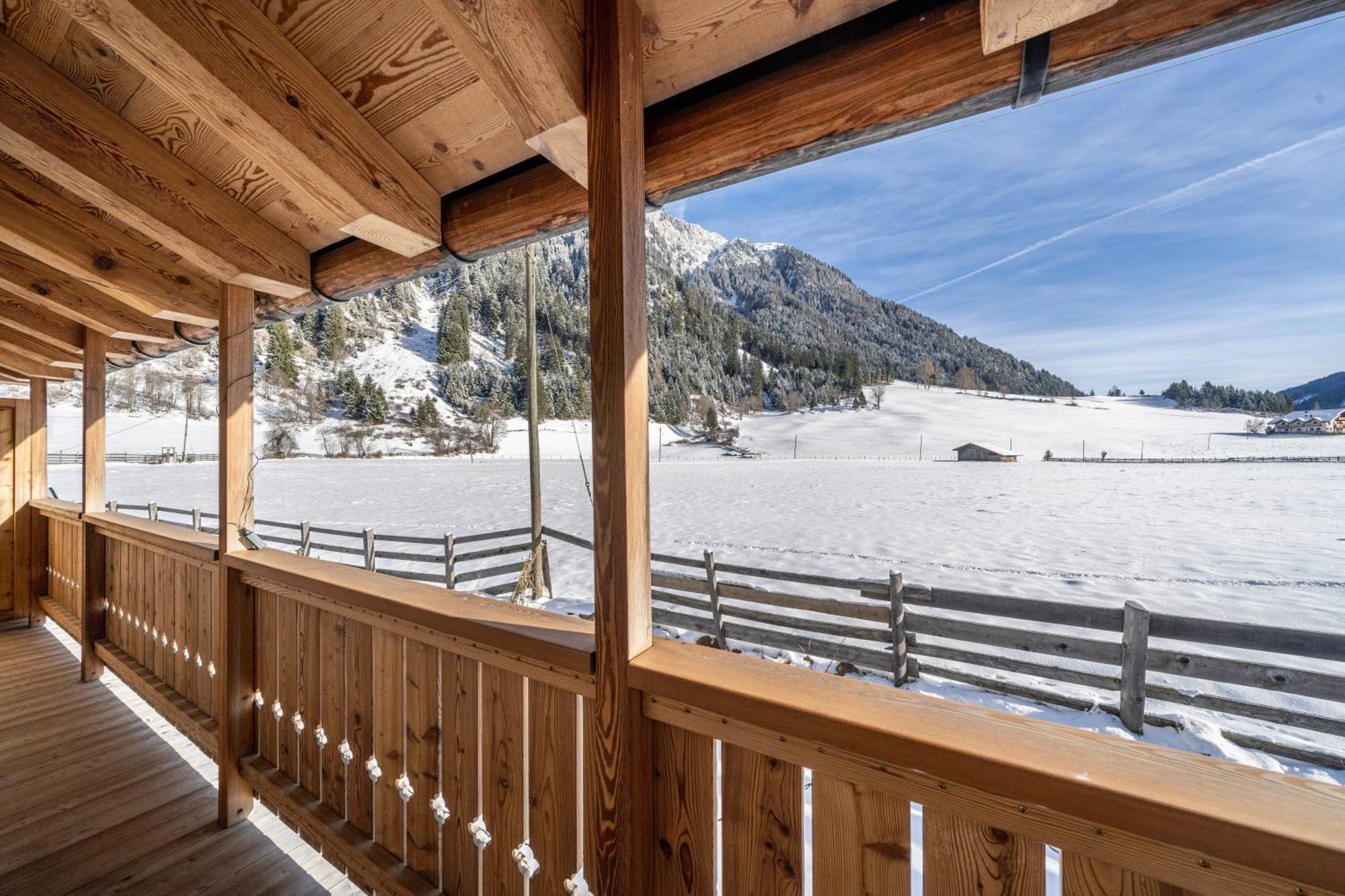 Ferienhaus Larch Soge Apt Karin ราชีเนส ภายนอก รูปภาพ